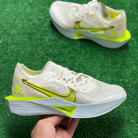 Nike ZoomX Vaporfly 3 Sail Glacier Blue Womens HQ3464-143 NEW Sz 9 - Picture 1 of 5